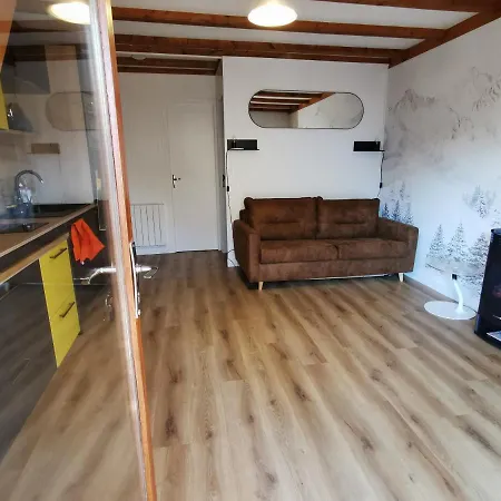 Chalet Rosebud, Adorable Et Confortable Petit Chalet Jausiers