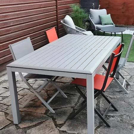 Rosebud, Adorable Et Confortable Petit Chalet
